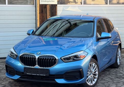 BMW 120, 2021