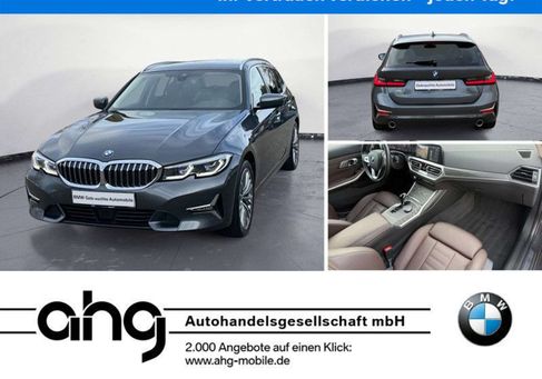 BMW 330, 2022