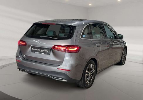 Mercedes-Benz B 200, 2024