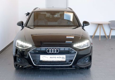 Audi A4, 2023 2