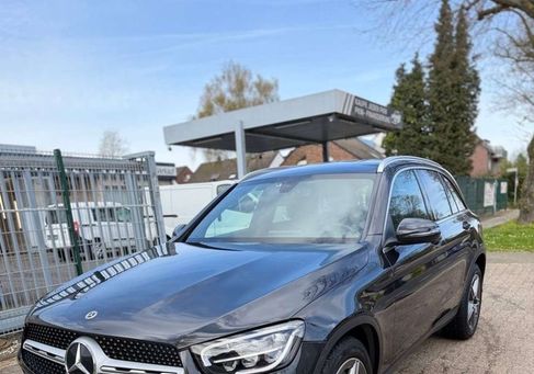 Mercedes-Benz GLC 200, 2022