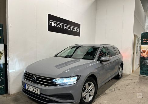 Volkswagen Passat Variant, 2022