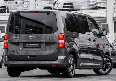 Opel Zafira Tourer, 2022