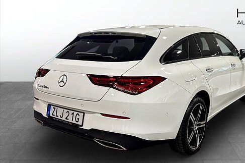 Mercedes-Benz CLA 250 Shooting Brake, 2023