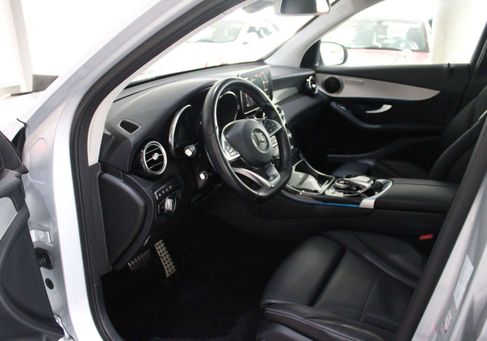 Mercedes-Benz GLC 220, 2018 3