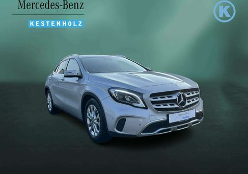 Mercedes-Benz GLA 250, 2017