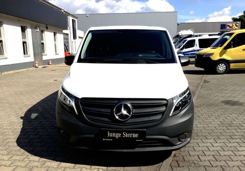 Mercedes-Benz Vito, 2022