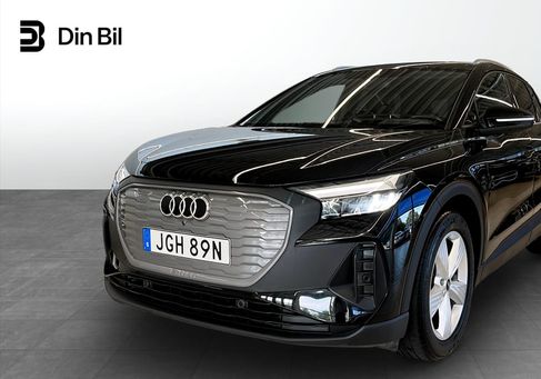 Audi Q4, 2023