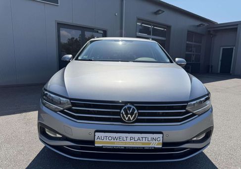 Volkswagen Passat Variant, 2023