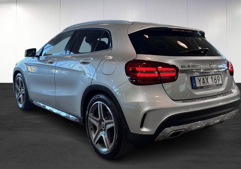 Mercedes-Benz GLA 200, 2019