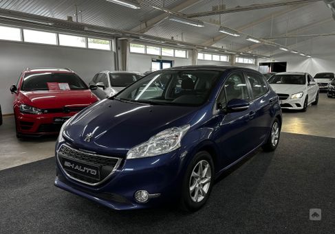 Peugeot 208, 2013