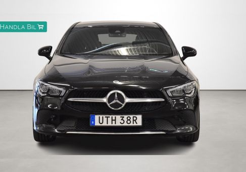 Mercedes-Benz CLA 200 Shooting Brake, 2021