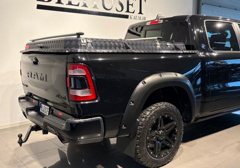 RAM 1500, 2019 3