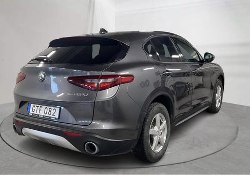 Alfa Romeo Stelvio, 2018