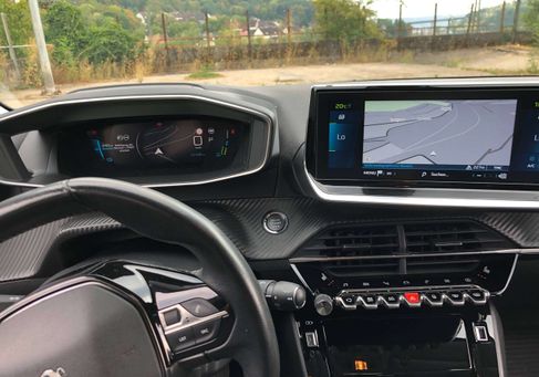 Peugeot 208, 2020