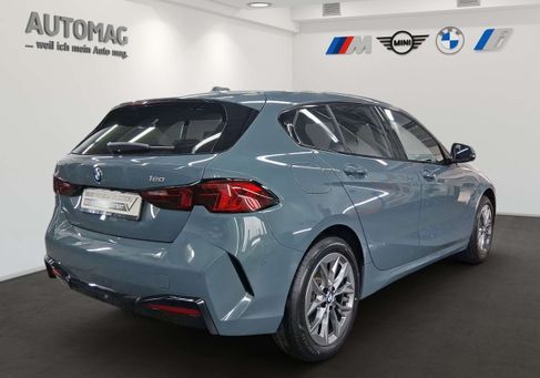 BMW 120, 2025