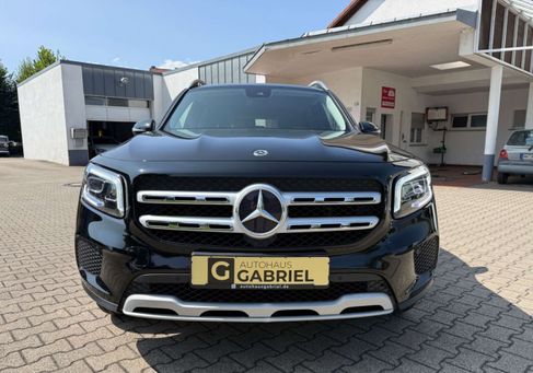 Mercedes-Benz GLB 180, 2022