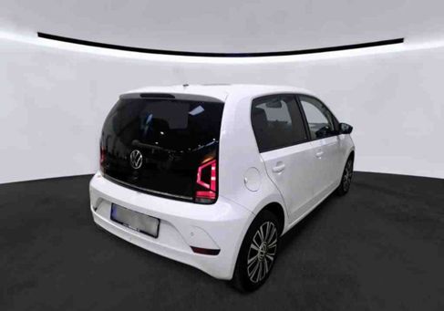 Volkswagen up!, 2022