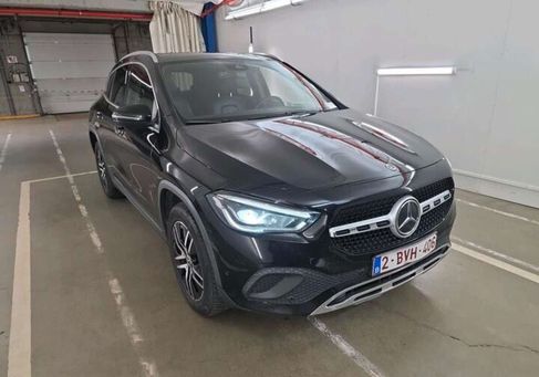 Mercedes-Benz GLA 250, 2022