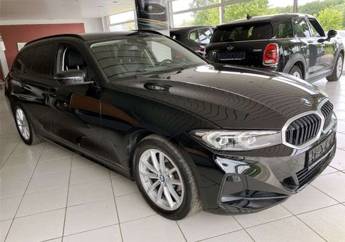 BMW 318, 2023