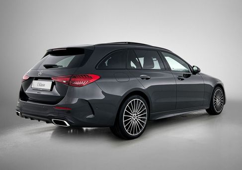Mercedes-Benz C 300, 2026 2