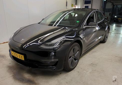 Tesla Model 3, 2019