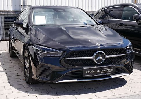 Mercedes-Benz CLA 200, 2024