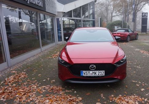 Mazda 3, 2025