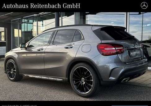 Mercedes-Benz GLA 200, 2018