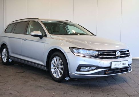 Volkswagen Passat Variant, 2022 3