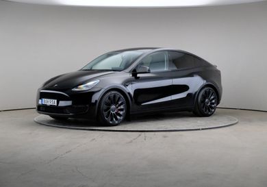 Tesla Model Y, 2023