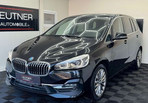 BMW 220, 2022 3