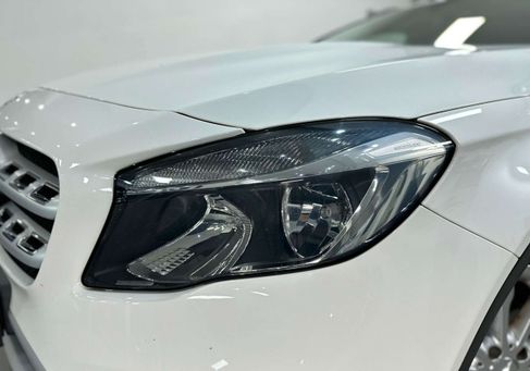 Mercedes-Benz GLA 180, 2020