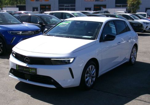 Opel Astra, 2022