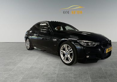 BMW 330, 2018