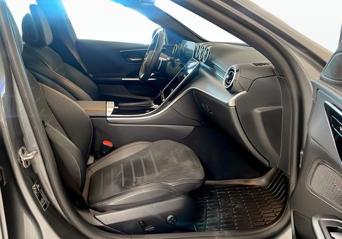 Mercedes-Benz C 200, 2024