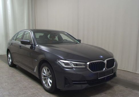 BMW 530, 2021