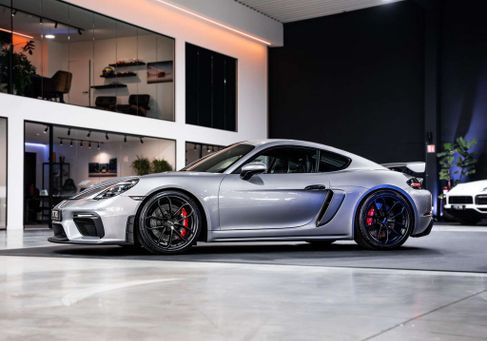 Porsche 718, 2023