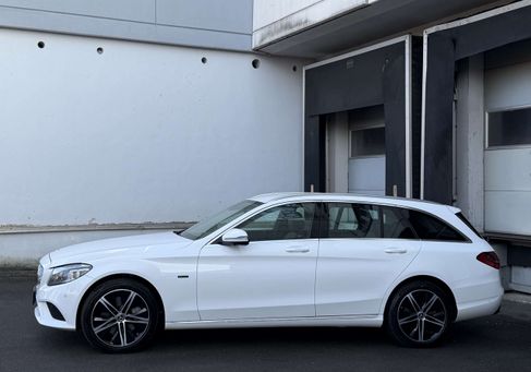 Mercedes-Benz C 300, 2020