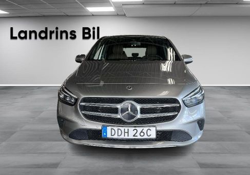 Mercedes-Benz B 200, 2021