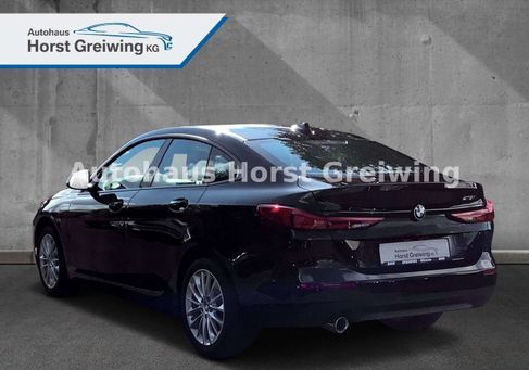 BMW 218, 2022 3