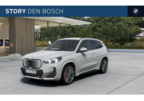 BMW iX, 2025