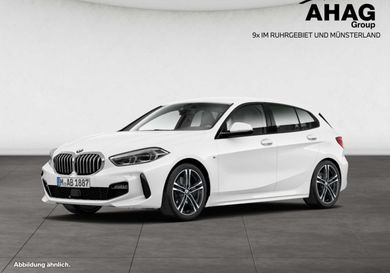 BMW 118, 2023