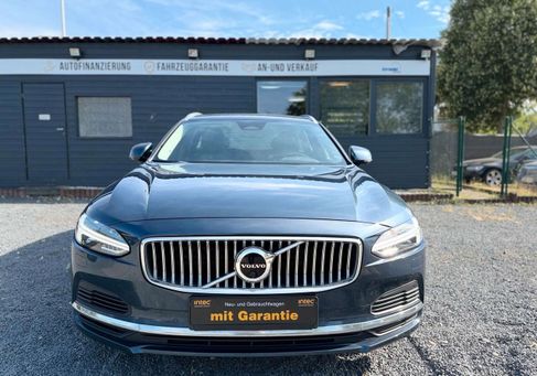 Volvo V90, 2022