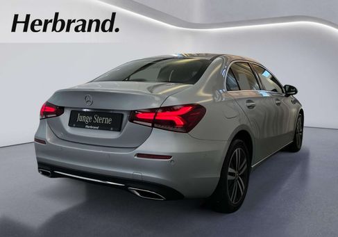 Mercedes-Benz A 250, 2022