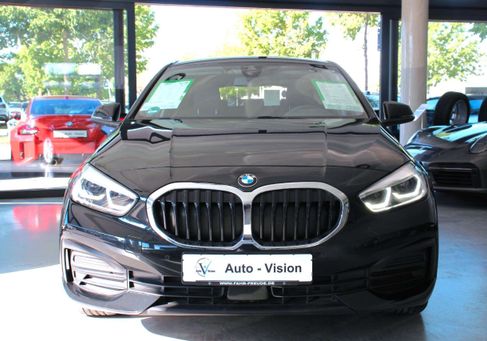 BMW 118, 2023