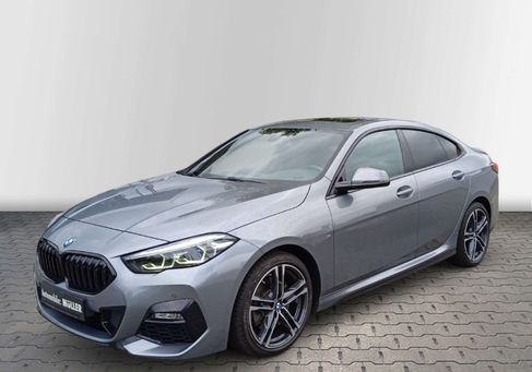 BMW 220, 2022 2
