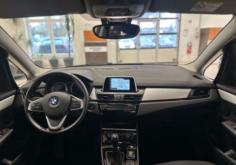 BMW 218, 2022
