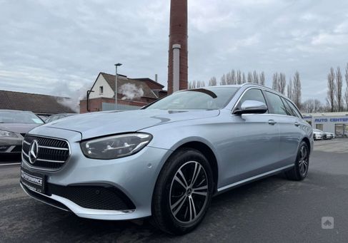 Mercedes-Benz E 220, 2021