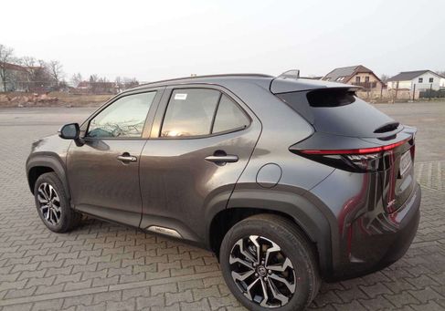 Toyota Yaris Cross, 2025